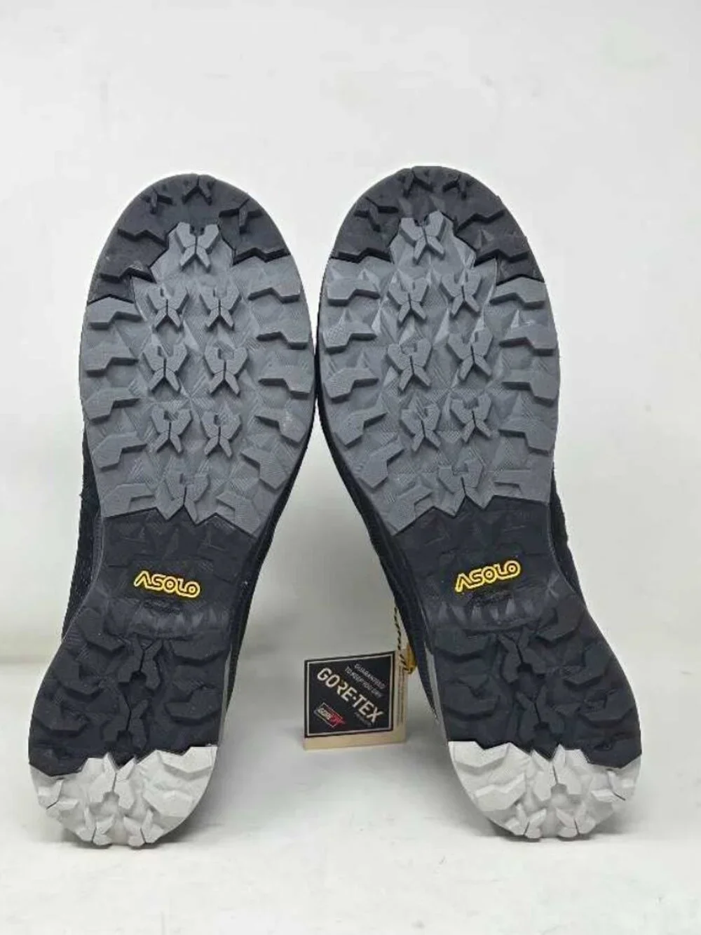 New 11.5 Asolo Tahoe Winter GTX Gore-Tex hiking boots in black
